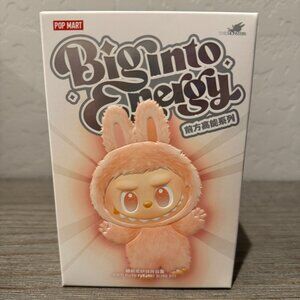 Big Into Energy LOVE Labubu (Unopened!)